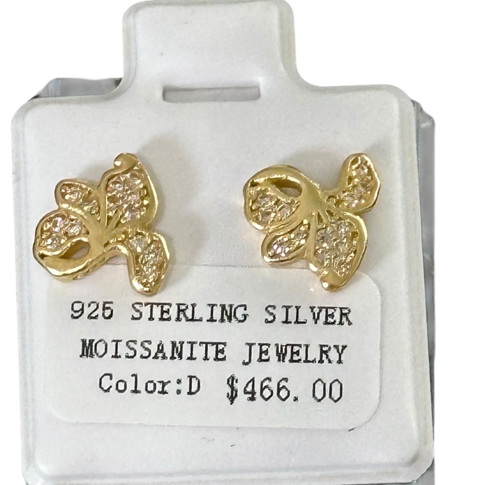 NWT Moissanite 1mm 0.2ct VVS1 925 Sterling Silver GRA Certified Earrings